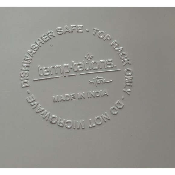 Temptations By Tara Melamine Seashells Tailgate Summer Beach Party Set of Six - Picture 3 of 9